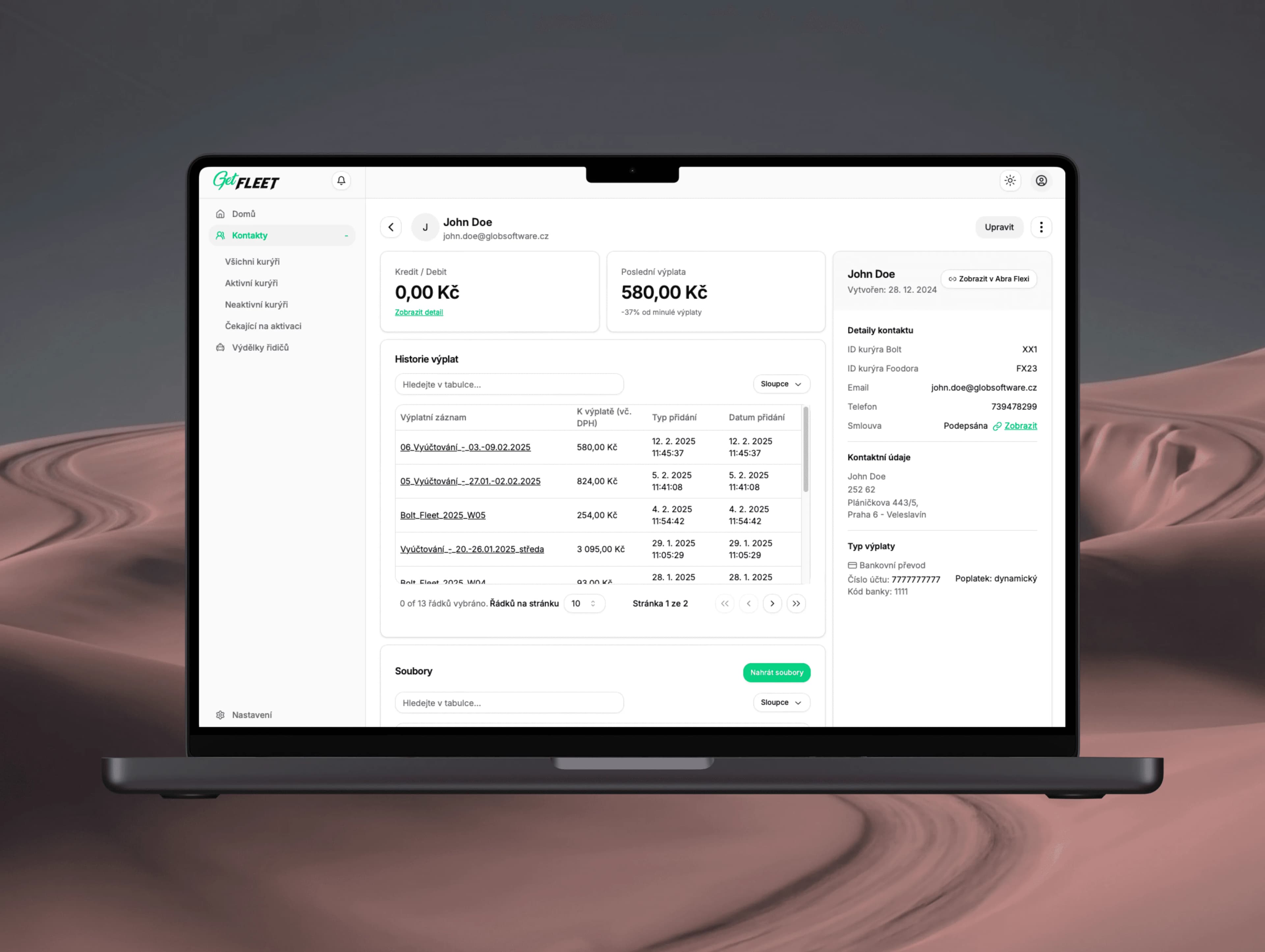 Overview of payouts and couriers